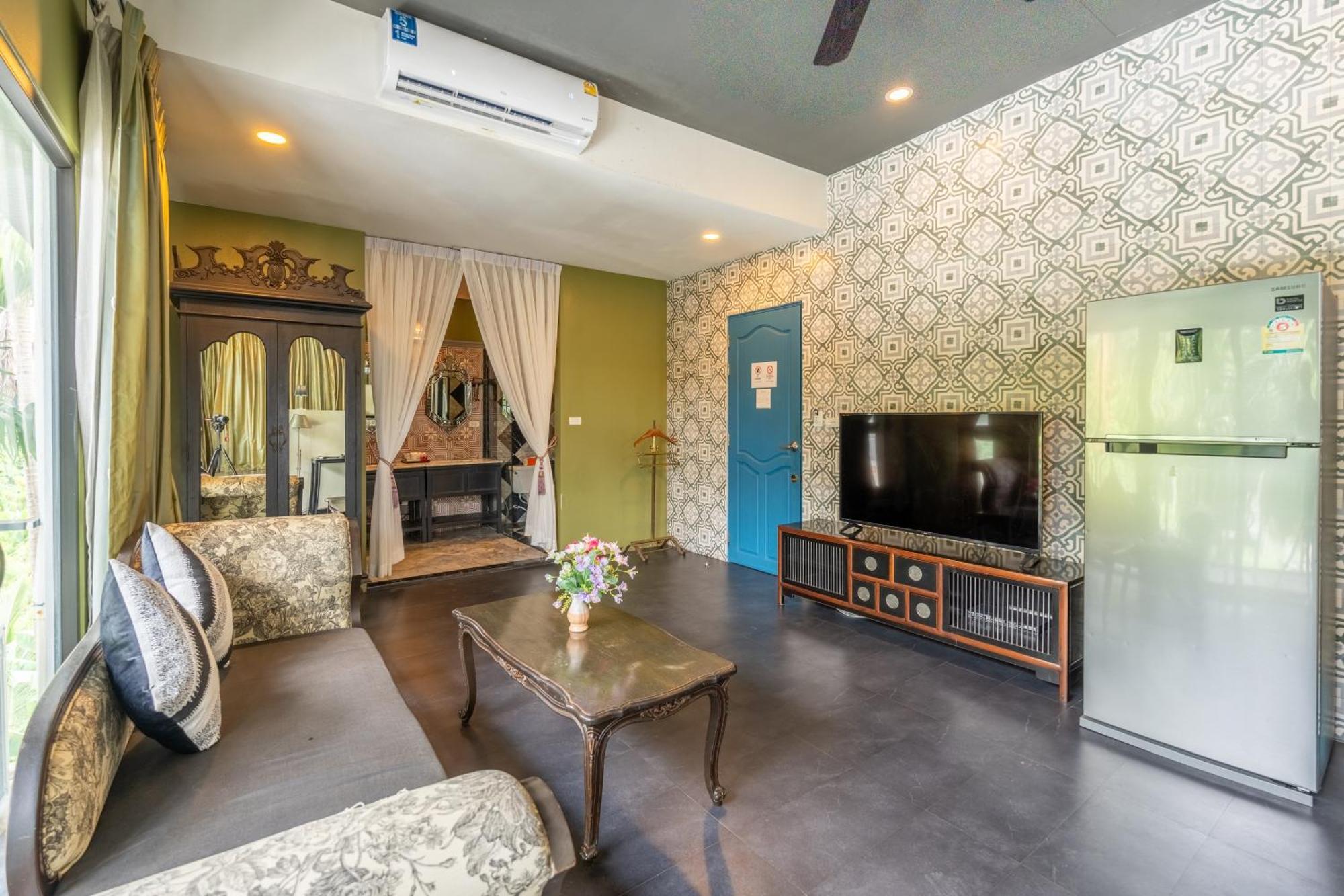 See Sea Villa Hotel Patong Exterior photo