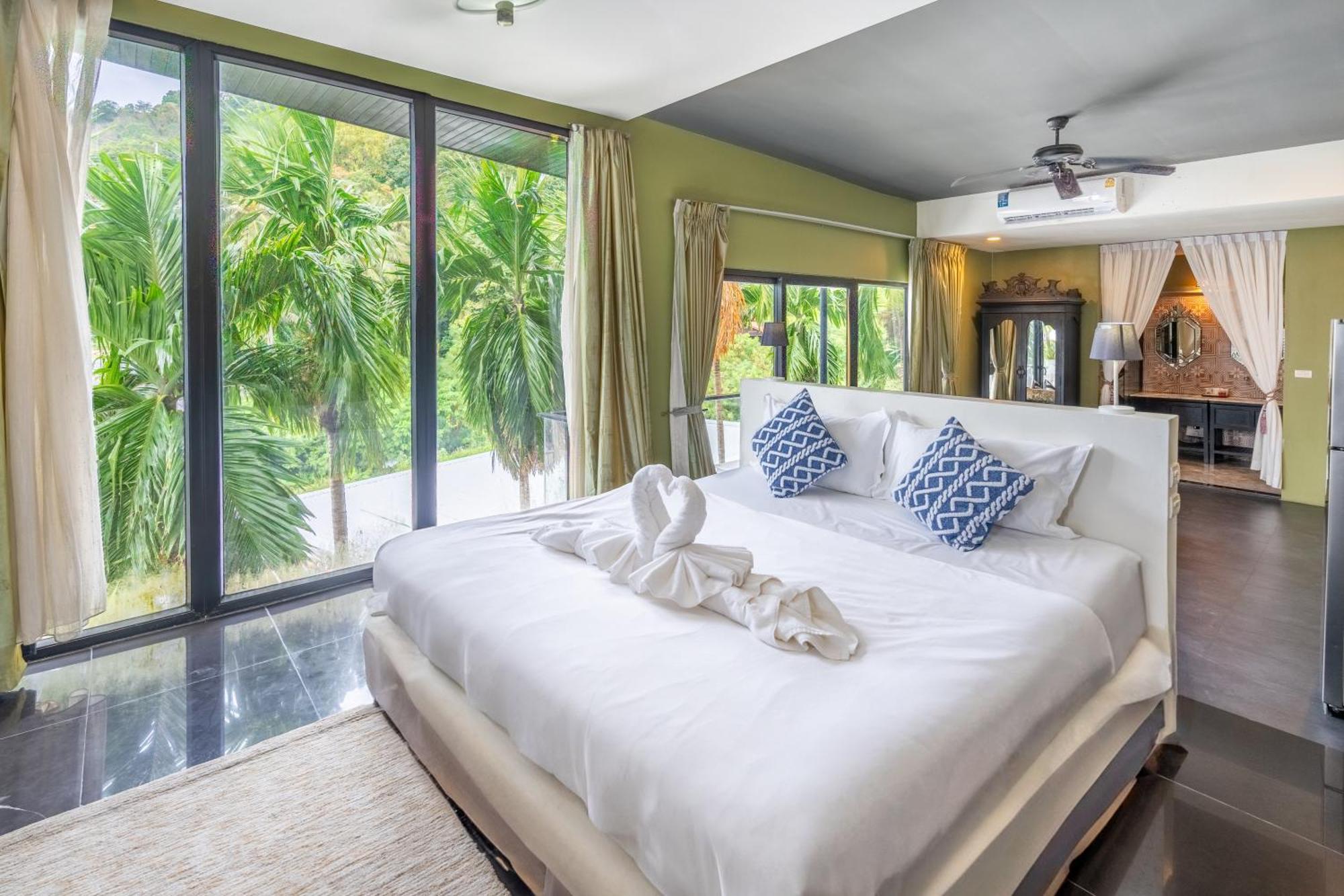See Sea Villa Hotel Patong Exterior photo
